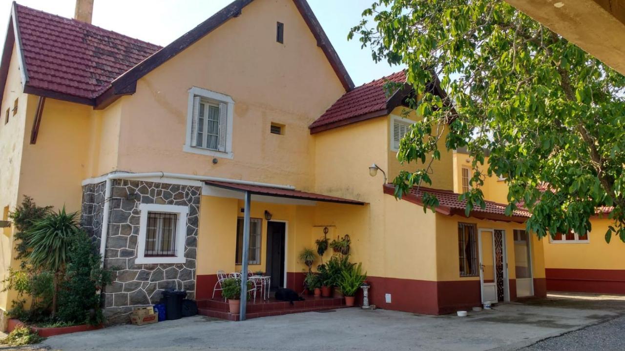 La Casona- Bv Hoteles La Falda Kültér fotó